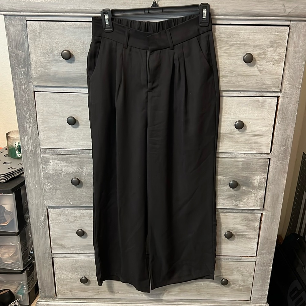Wide leg slack